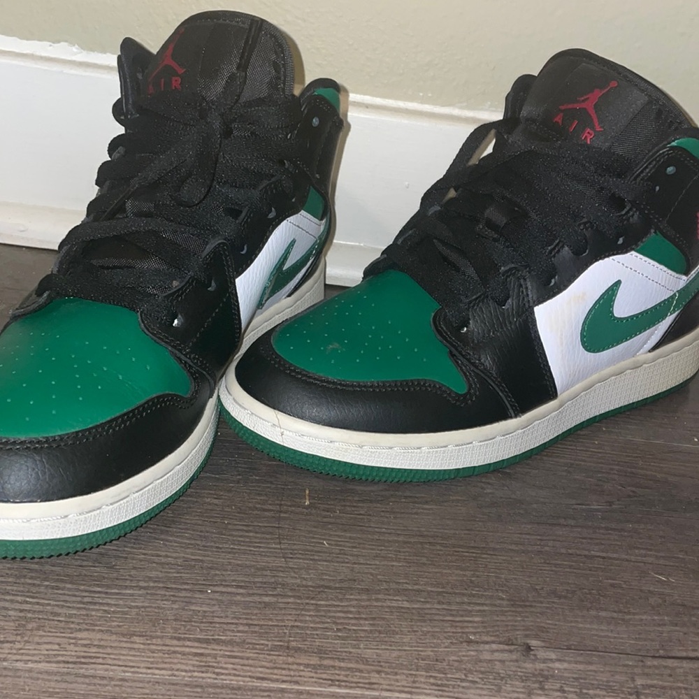 Green Jordan Mids